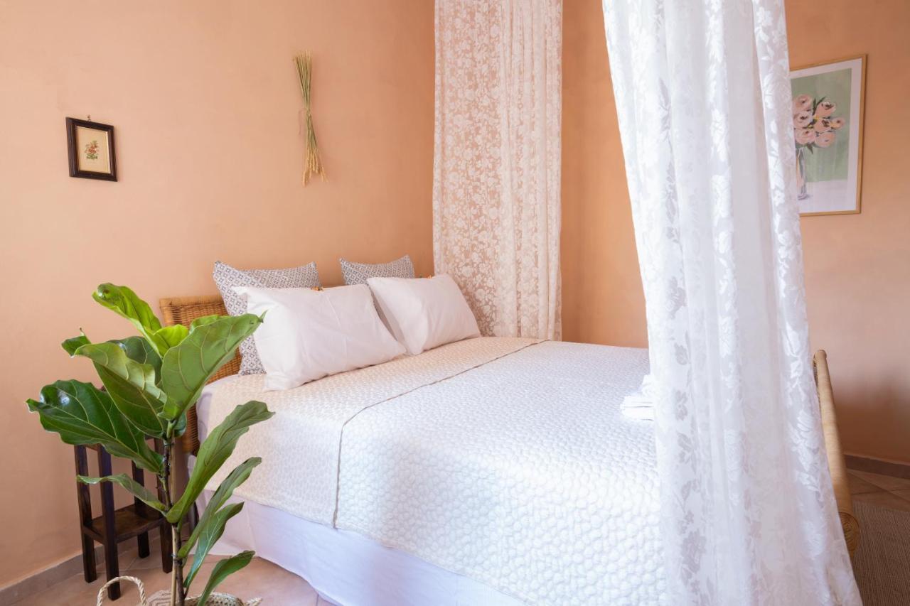 Mediterranean House - 12 Min From Acropolis! Apartment Athens Exterior photo