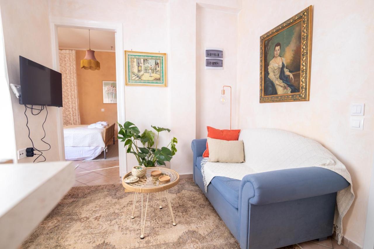 Mediterranean House - 12 Min From Acropolis! Apartment Athens Exterior photo